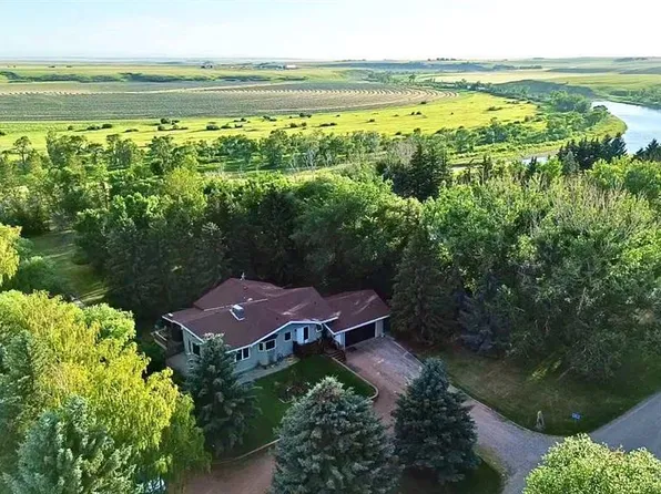 207 E Moon River Dr, Willow Creek No. 26, AB T0L 1M0