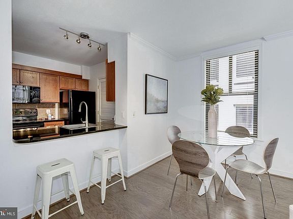 4th image of 631 D St NW APT 526