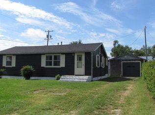 129 N Locust St, Fairland, OK 74343