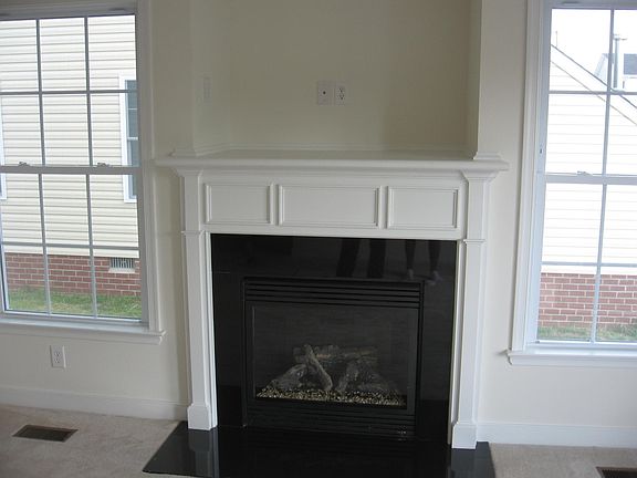 5th image of 1700 Kemper St