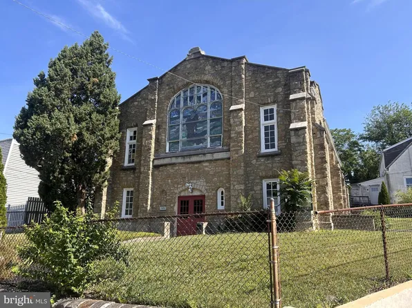 531 E Marshall St, Norristown, PA 19401