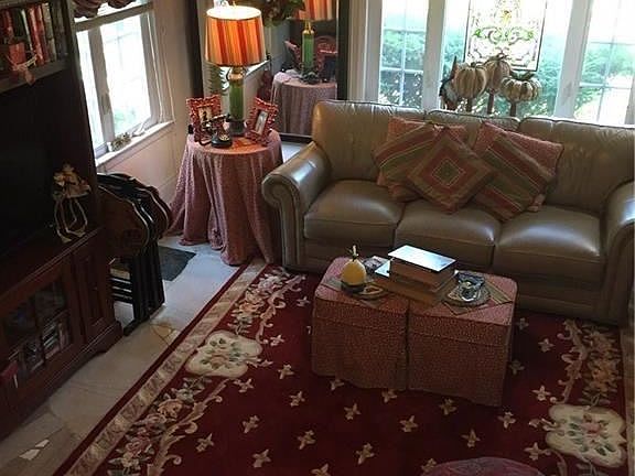 3rd image of 5663 Walden Dr