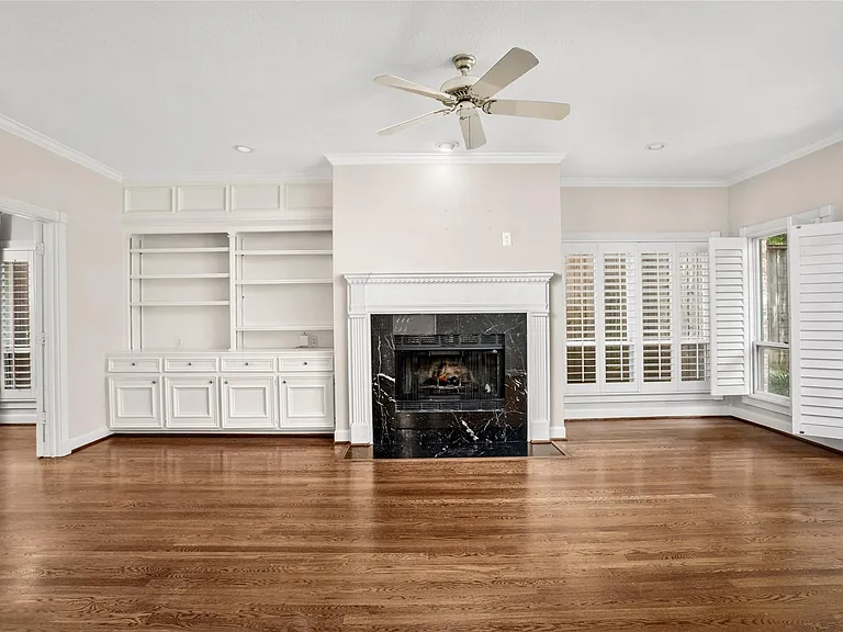3127 Lafayette St — Photo 9