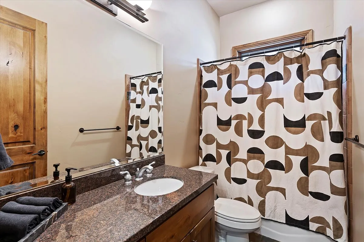 4378 Sunrise Drive - 1 — Photo 4