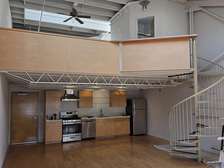 6037 Christie Ave — Photo 1