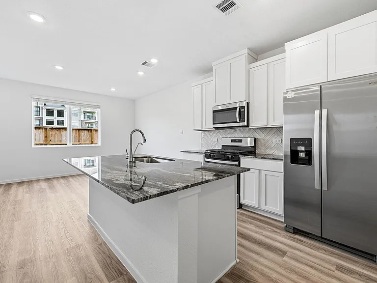 17818 Delmar Hts — Photo 7