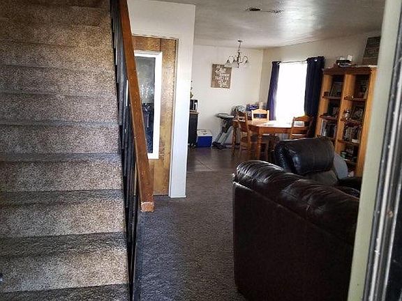 Entry Stairs