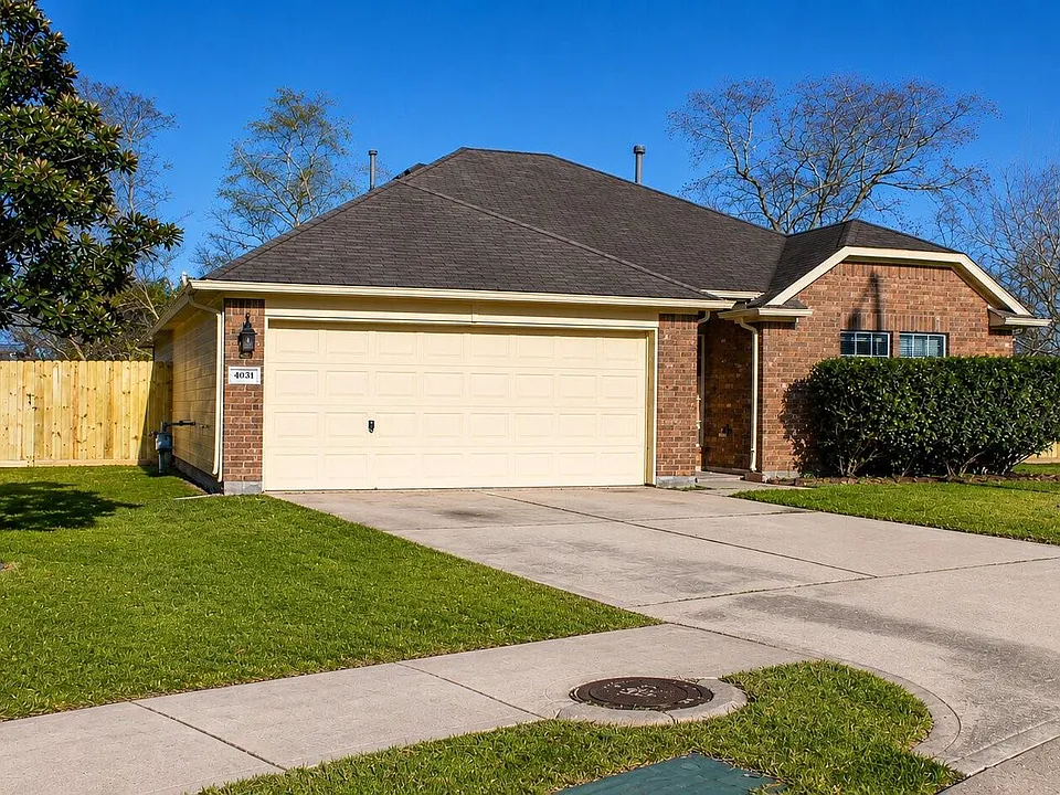 4031 Raspberry Ct