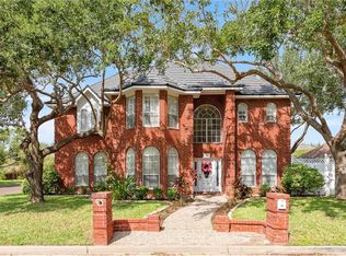 101 E Xenops Ave, McAllen, TX 78504