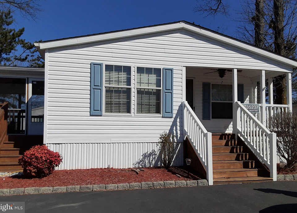 1st image of 35237 Breakers St #52108