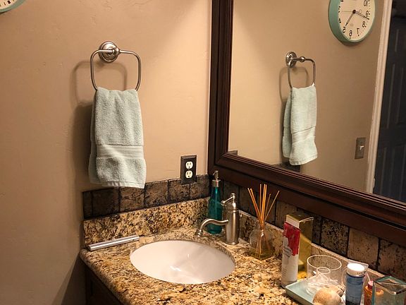 Double sink downstairs bath