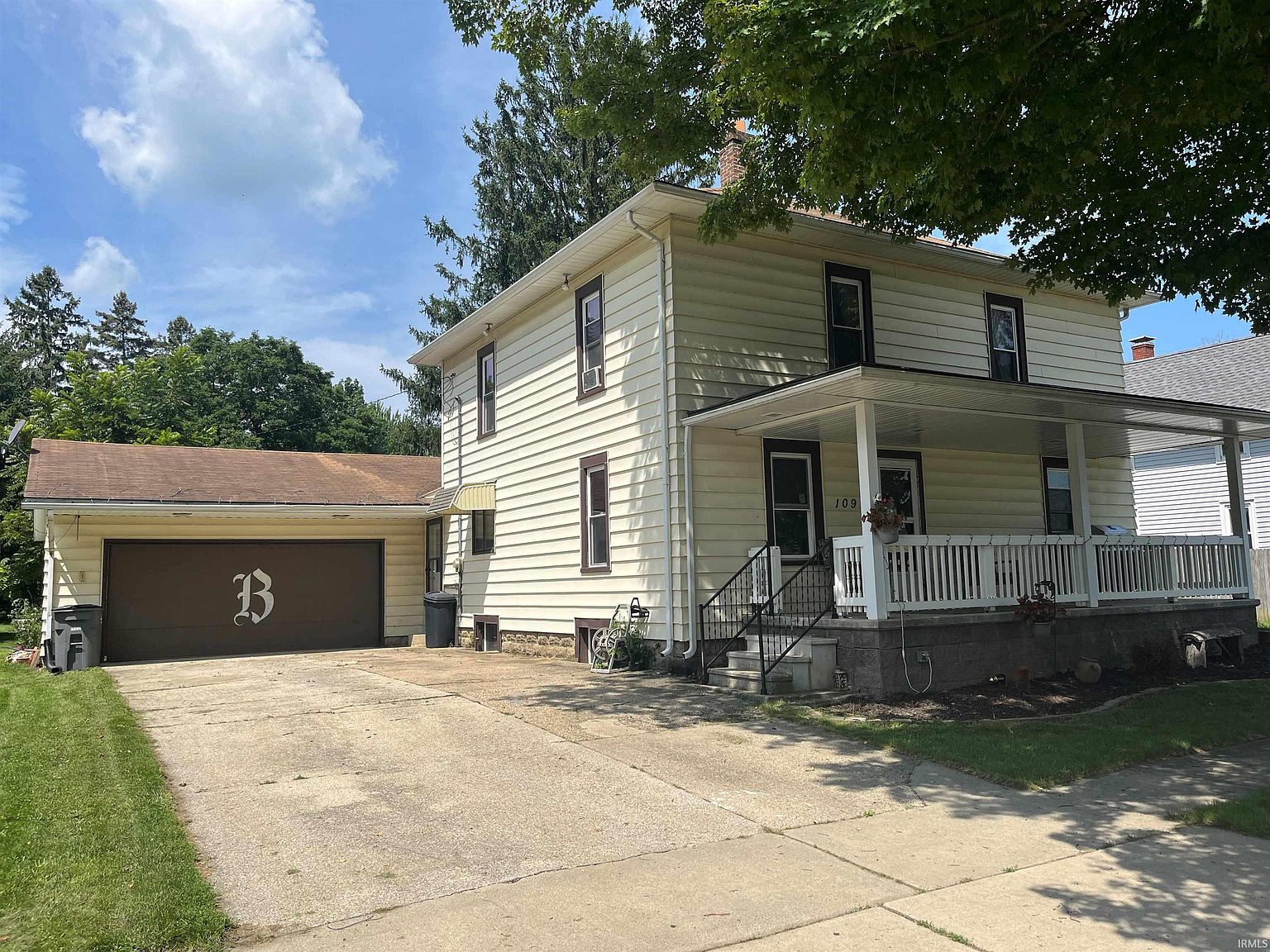 109 S Olive St, Wakarusa, IN 46573 MLS 202328073 Zillow