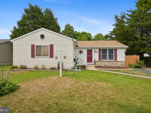 107 Division St, Little Egg Harbor, NJ 08087
