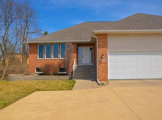 1536 Bilgarie Ct NE, Cedar Rapids, IA 52402