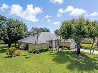 2017 SE Allamanda Drive, Port St Lucie, FL 34952