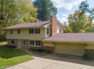 4141 S Baldwin Rd, Orion, MI 48359