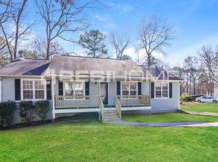 4181 Sterling Pointe Dr, Douglasville, GA 30135