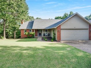 25 Lonsdale Dr, Bella Vista, AR 72715