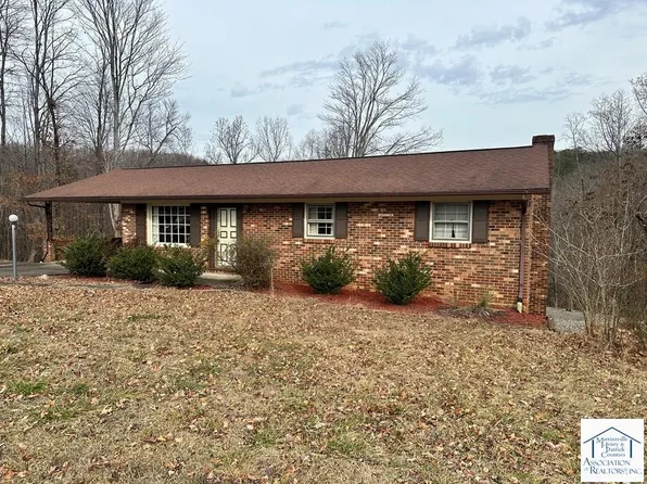 3934 Mount Olivet Rd, Martinsville, VA 24112