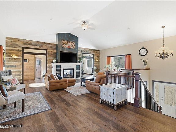 3rd image of 41550 Tischer Ave