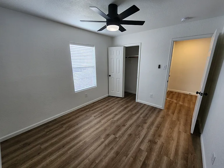 12808 Kingsgate Dr — Photo 6