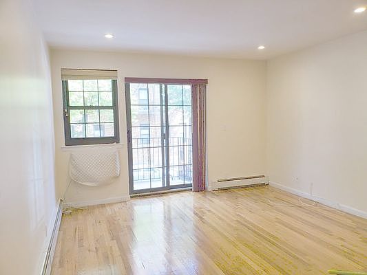 5th image of 25-26 38th St #2F