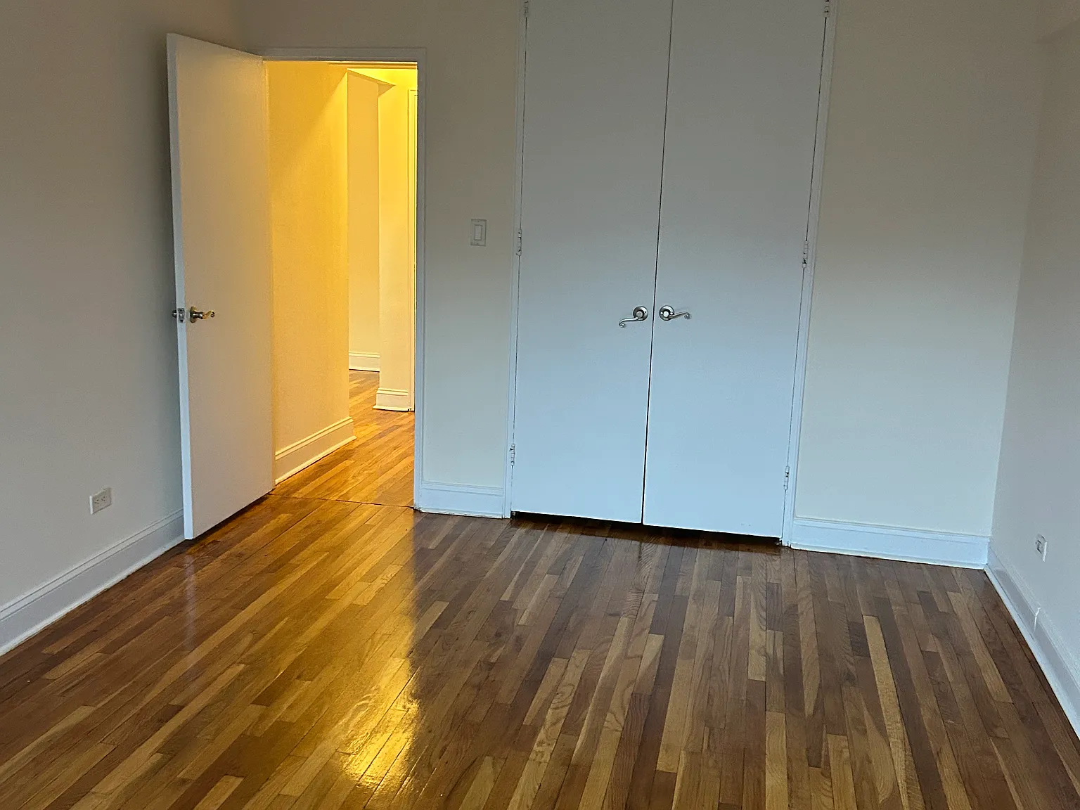 1 bed, 700 sqft, $2,300 — Photo 4