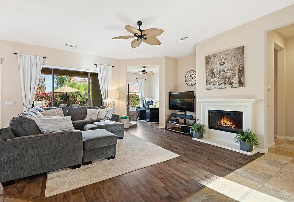 1st image of 81658 Camino Fuerte