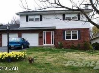 1206 Sunset Cir, Slatington, PA 18080