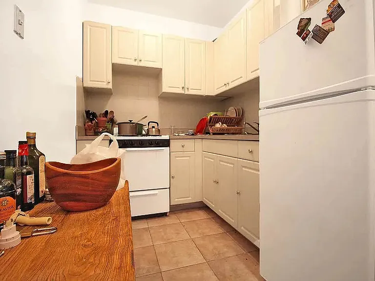 77 Delancey St #5C — Photo 5