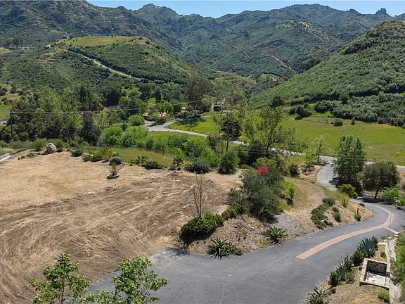 3rd image of 32067 Lobo Canyon Rd Lot 1