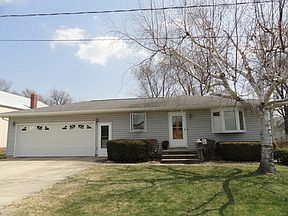 1st image of 1405 Augustine Ave