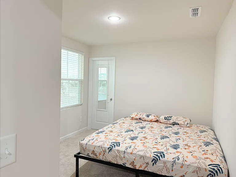 3309 Thorpe Rd — Photo 25