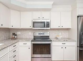 55 Greenlawn St, Springfield, MA 01119