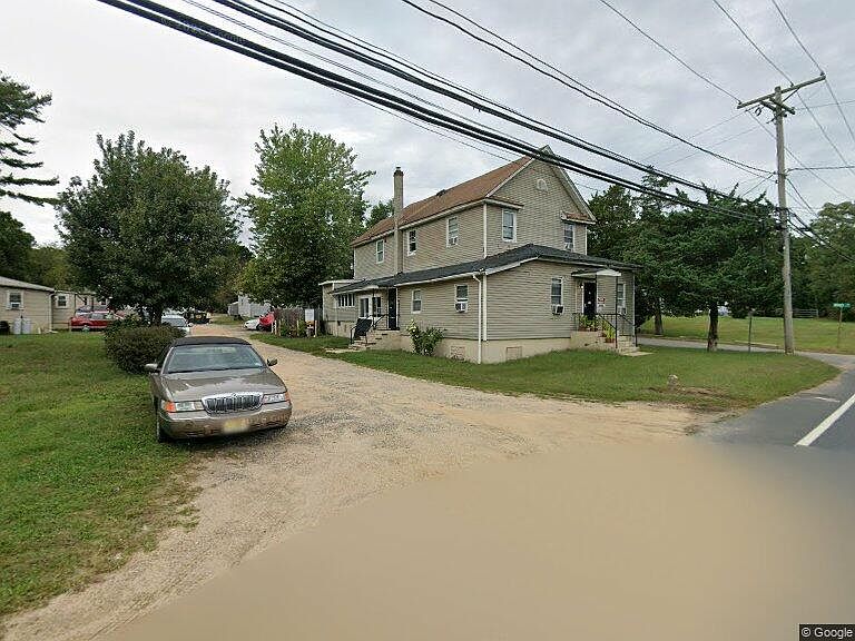 1st image of 40 Cassville Rd #19
