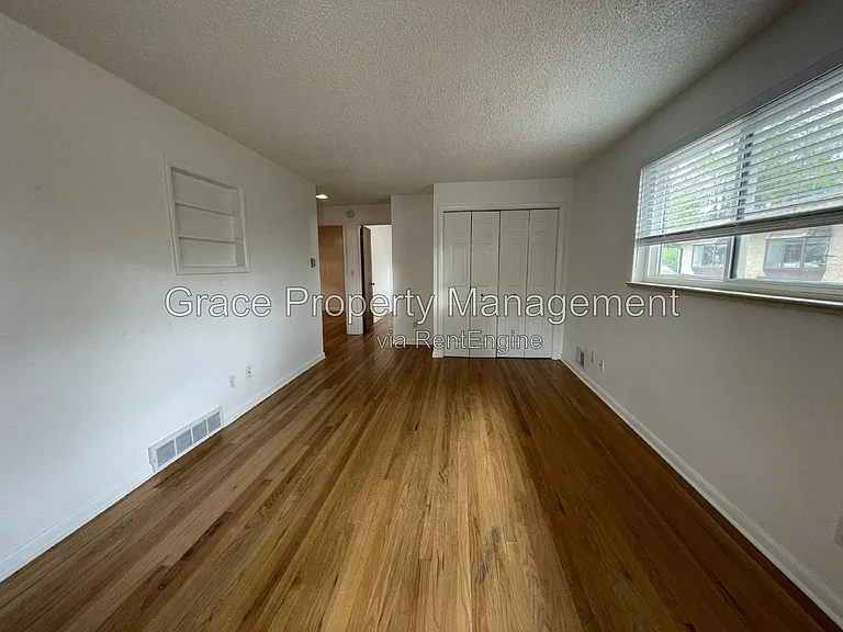 3540 S Corona St — Photo 1