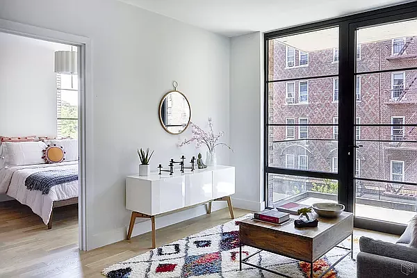 Rented by Remax Edge | media 24