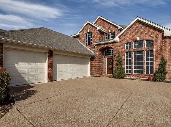 3rd image of 3804 Monterrey Cir