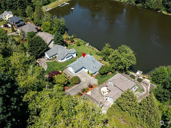 5th image of 6843 Whitmore Drive NW