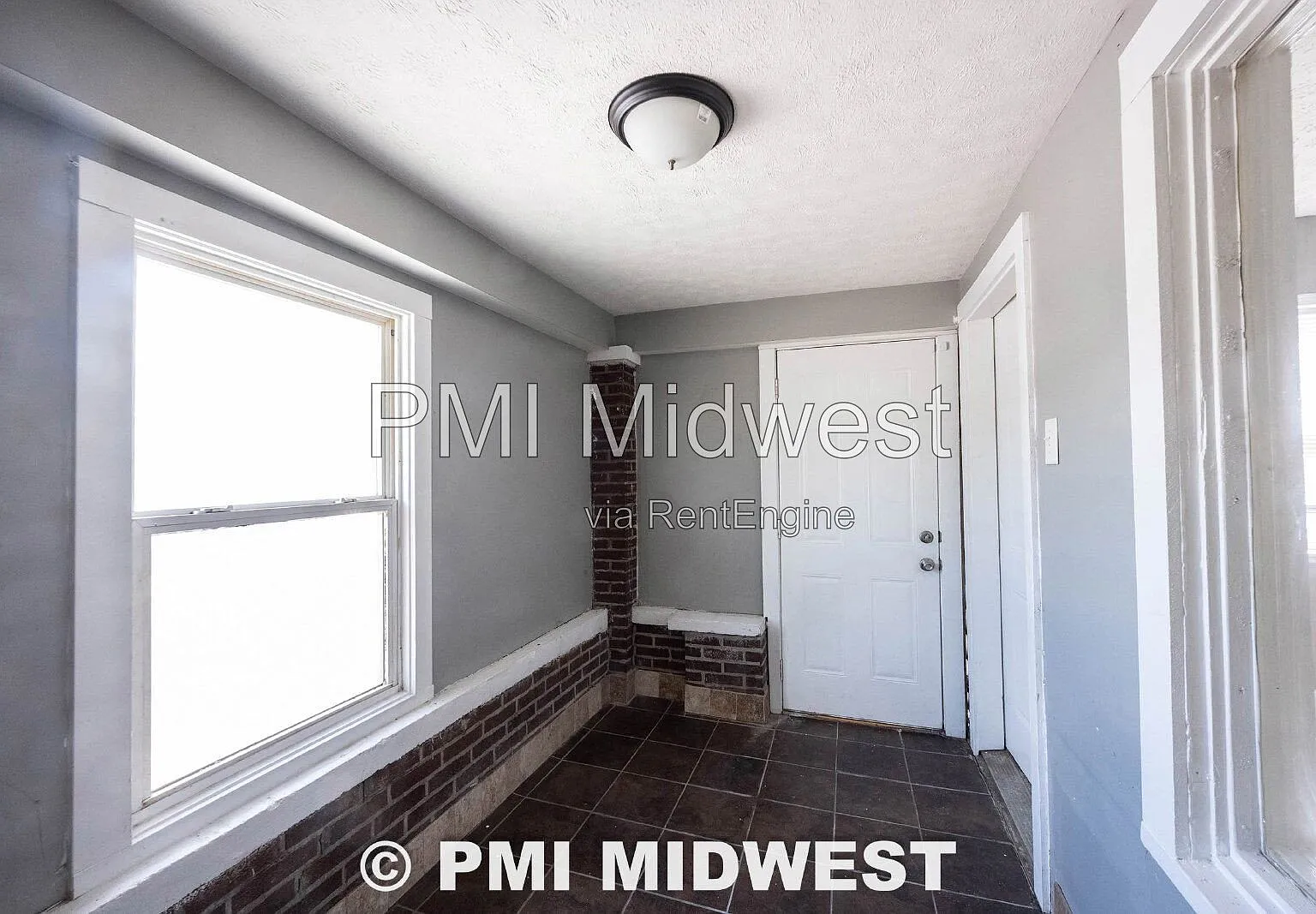 2 bed, 1.0 bath, 750 sqft, $879 — Photo 4
