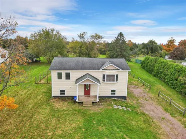 139 Ferry Road, South Hero, VT 05486