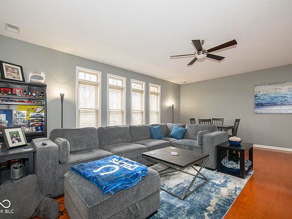 3rd image of 1623 N College Ave APT 2