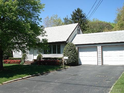 1st image of 610 Baylor Pl