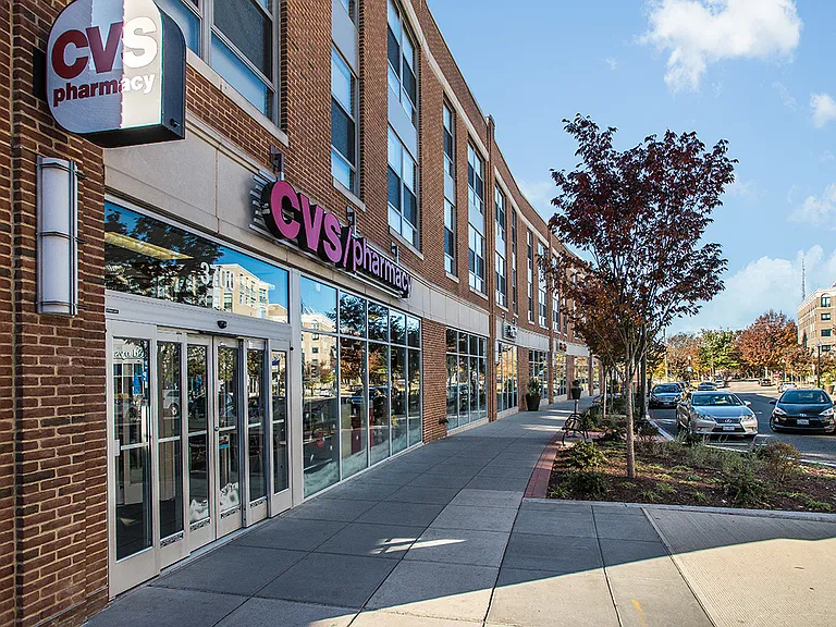 Convenience options in Cathedral Heights