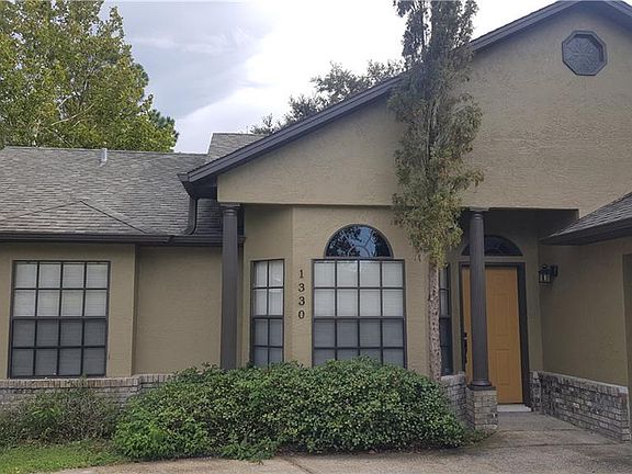 2nd image of 1330 Hensley Dr