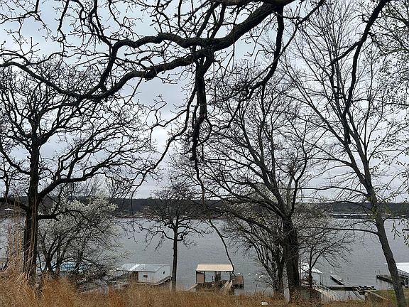 4th image of 33521 Ridge Rd #33521