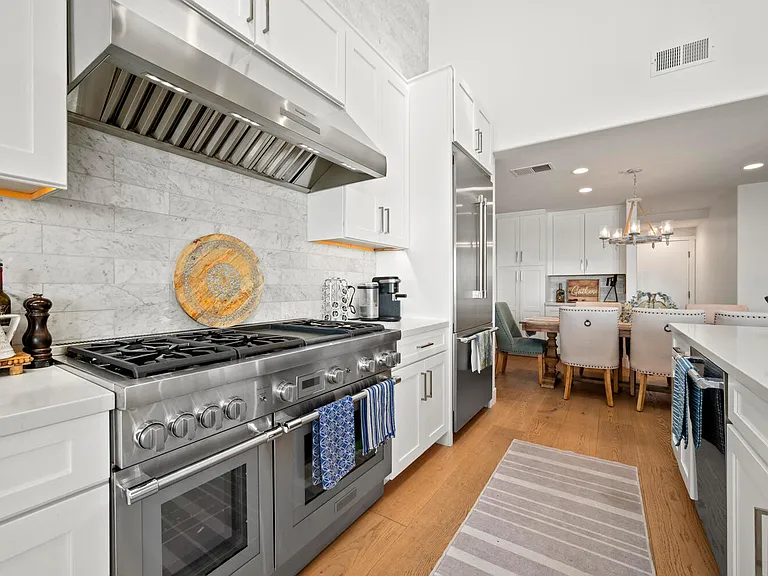 421 Calle Robles — Photo 15