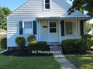 18155 Pasadena St, Roseville, MI 48066