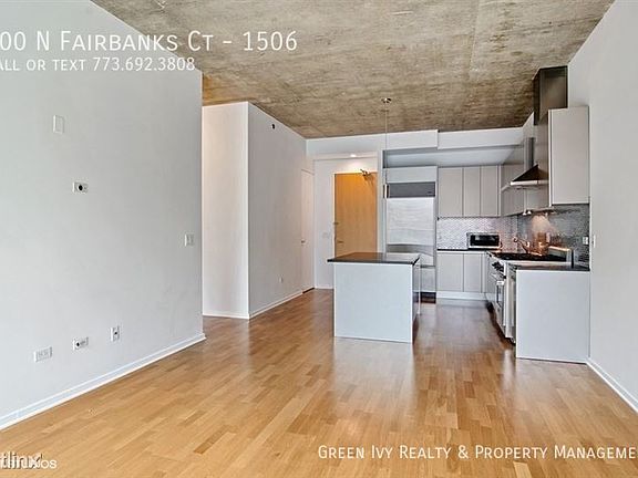 4th image of 600 N Fairbanks Ct Unit 1506