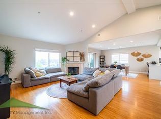 567 Forrest Blf #1, Encinitas, CA 92024